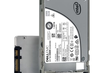 Dell 04CN85 1.92TB SAS 12Gbps RI 2.5in SSD